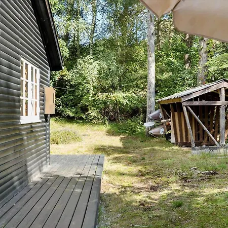 3685-nexo-tangvej-8-a * Neksø